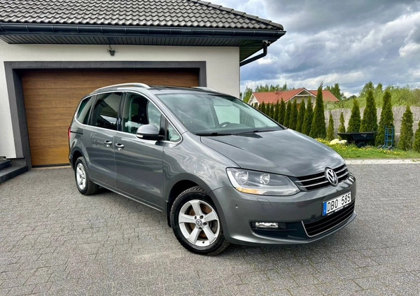 Volkswagen Sharan cena 47800 przebieg: 269860, rok produkcji 2014 z Połaniec małe 379